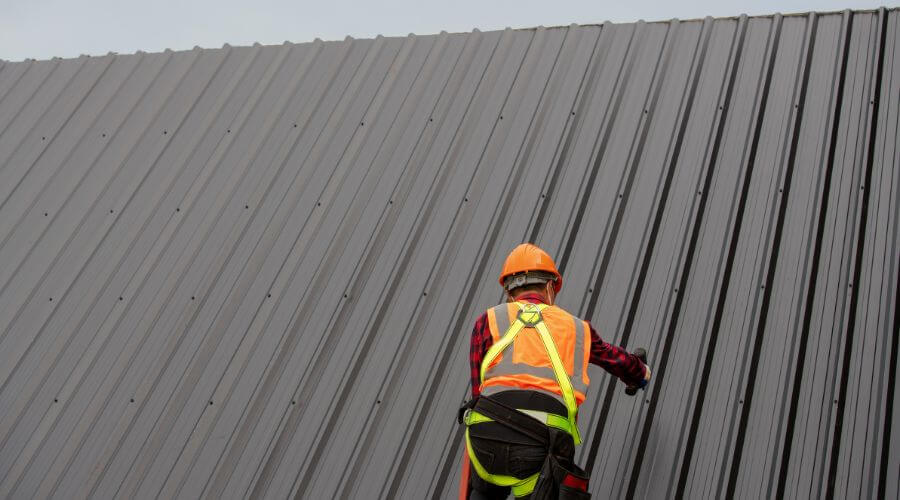 Professional gutter cleaning in Anna Maria, FL